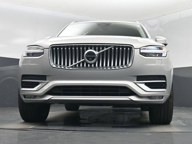 Used 2023 Volvo XC90 B6 Plus w/ Protection Package image 31