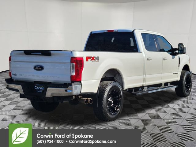 Used 2017 Ford F350 Lariat image 18