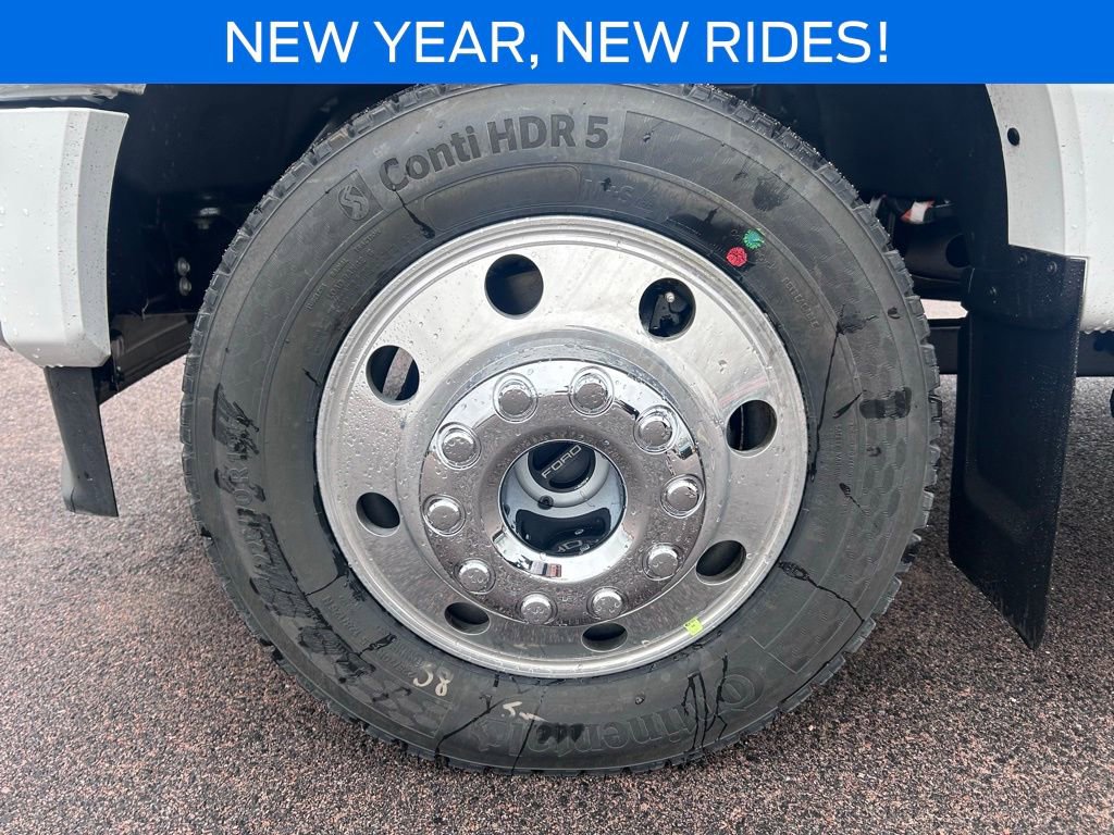 New 2026 Ford F450 XLT w/ 360-Degree Camera Package image 44