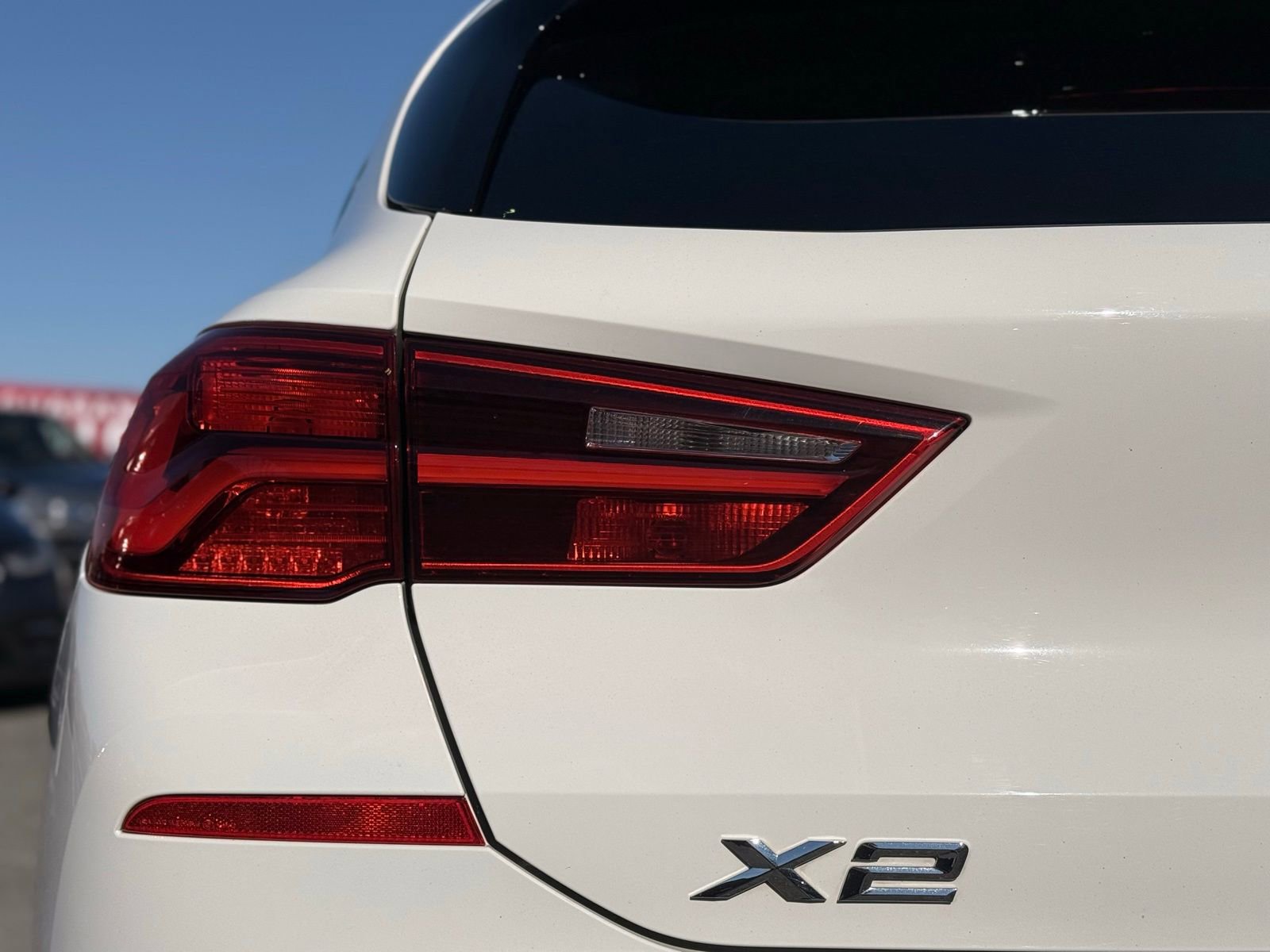 Used 2019 BMW X2 sDrive28i image 9