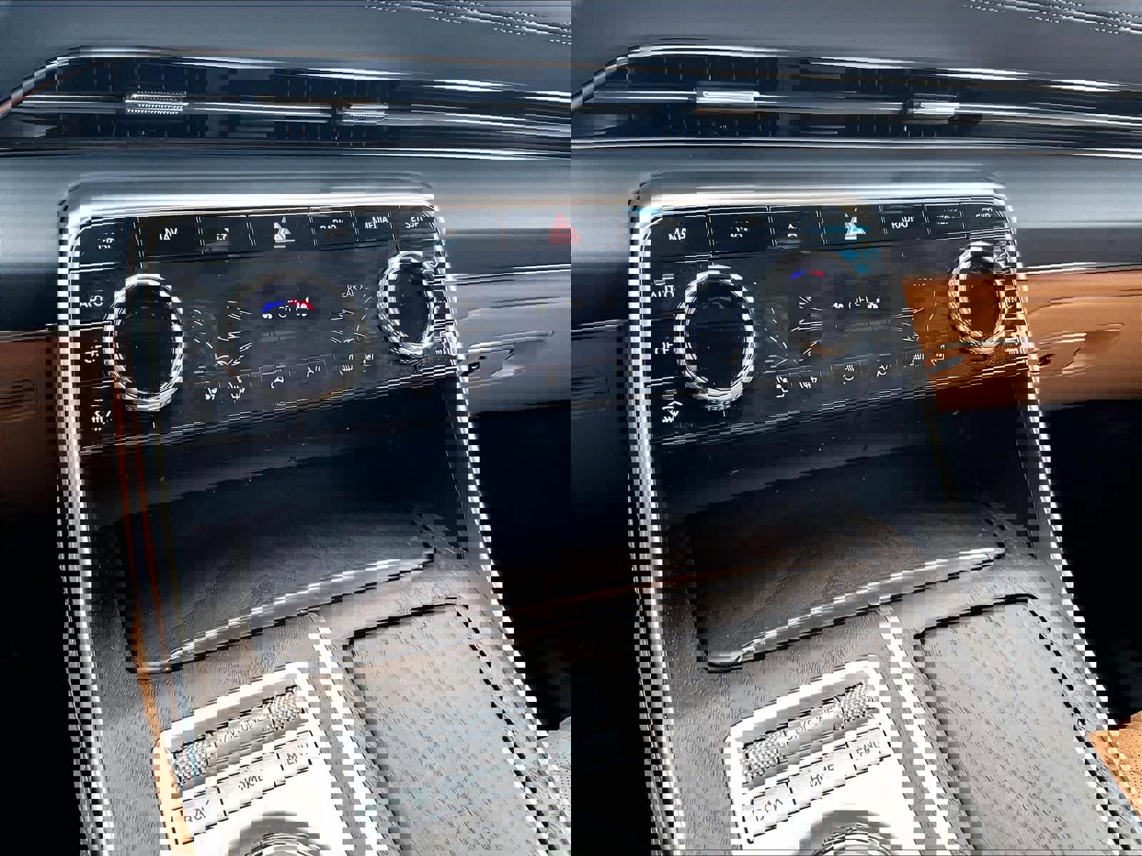 Used 2024 Genesis GV80 3.5T AWD/4WD image 29