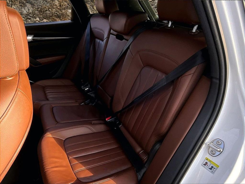 Used 2018 Audi Q5 2.0T Premium Plus w/ Premium Plus Package image 23