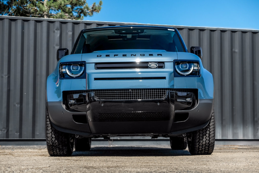 New 2026 Land Rover Defender 110 S AWD/4WD image 5