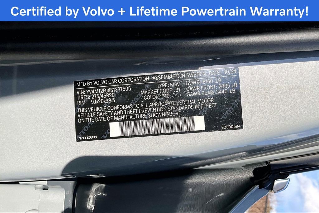 Used 2025 Volvo XC90 B5 Core AWD/4WD image 46