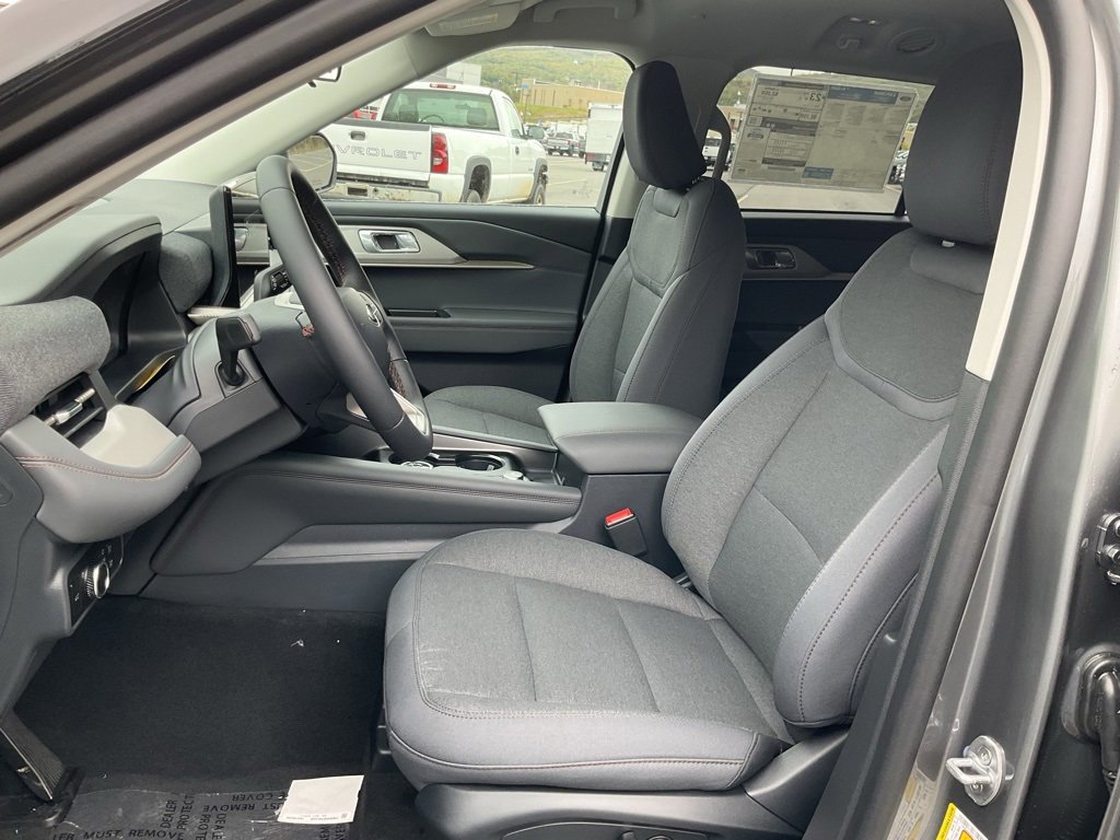 New 2026 Ford Explorer Active image 16