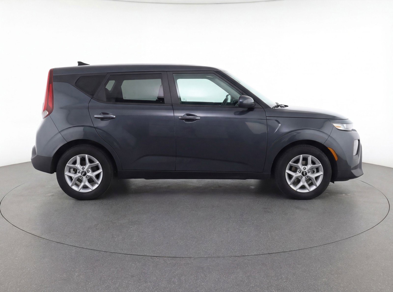 Used 2024 Kia Soul LX w/ Option Group 015 image 11