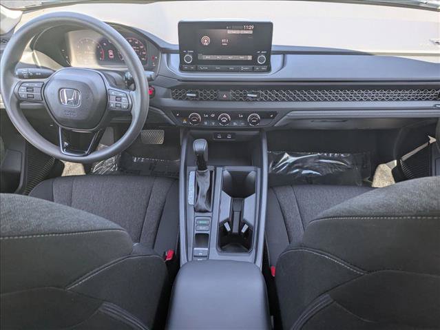 Certified 2025 Honda Accord SE image 17