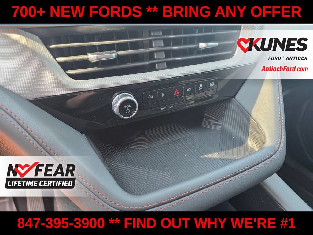 New 2026 Ford Explorer Active w/ Active Comfort Package AWD/4WD image 39