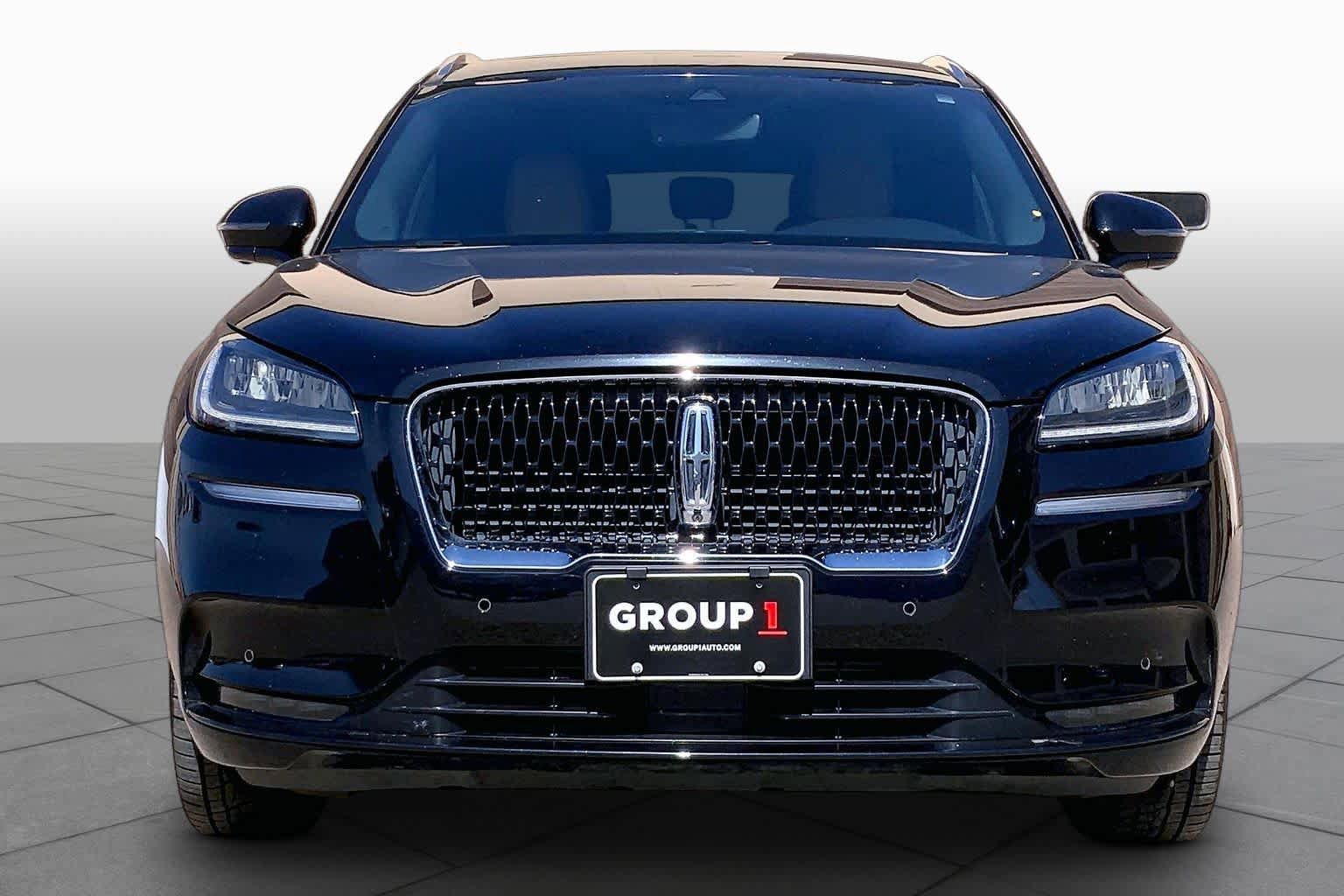 Used 2021 Lincoln Corsair Reserve w/ Equipment Group 201A FWD image 4