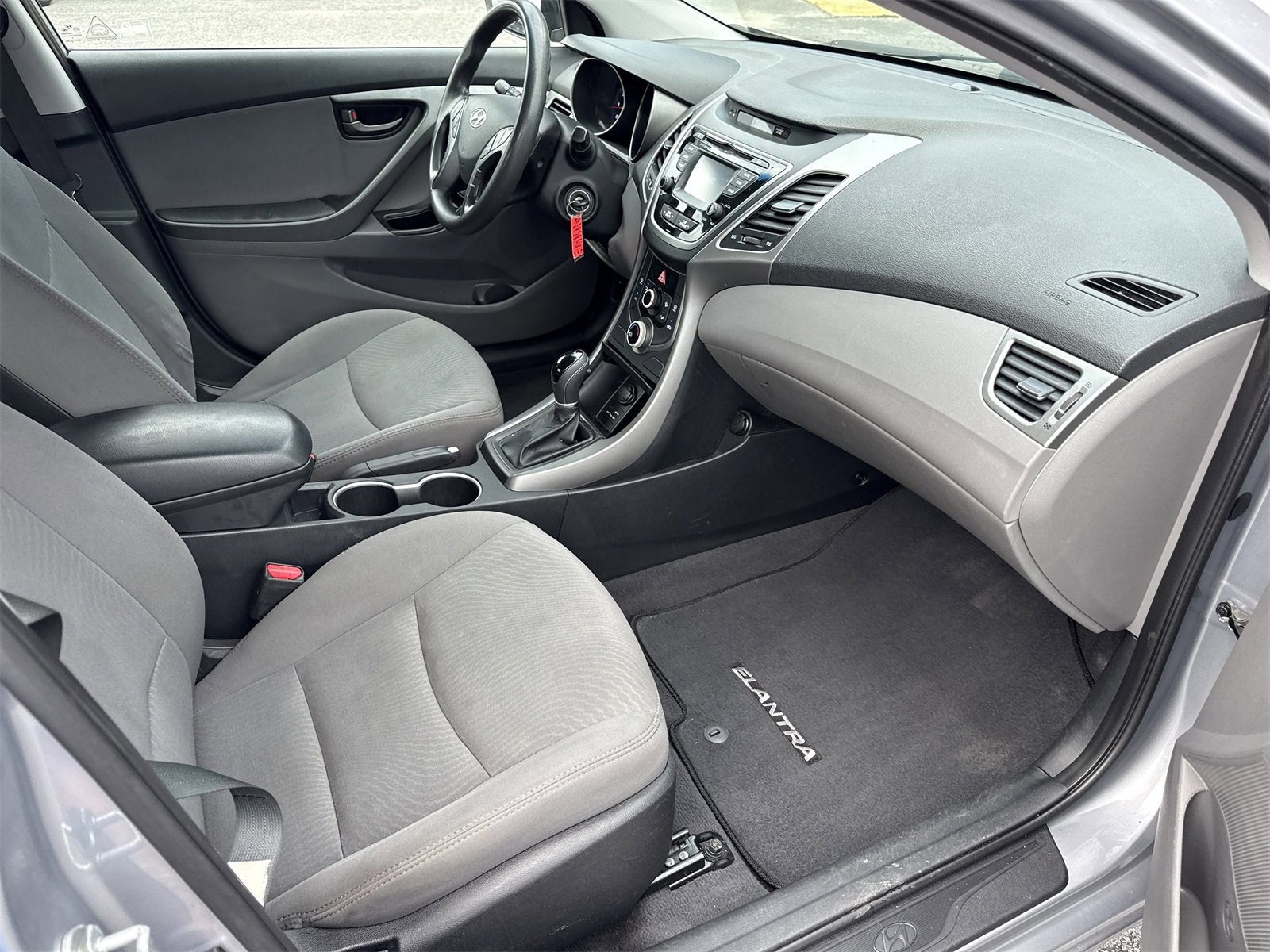 Used 2016 Hyundai Elantra SE w/ Option Group 02 image 26