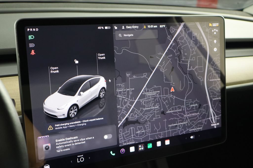 Used 2023 Tesla Model Y AWD image 39