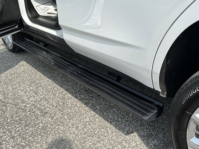 Used 2024 Chevrolet Tahoe High Country w/ Premium Package image 30