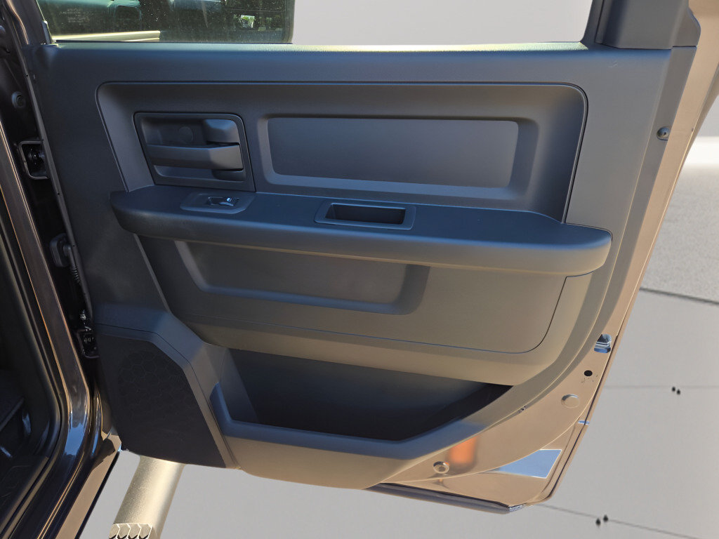 New 2026 RAM 3500 Tradesman AWD/4WD image 8