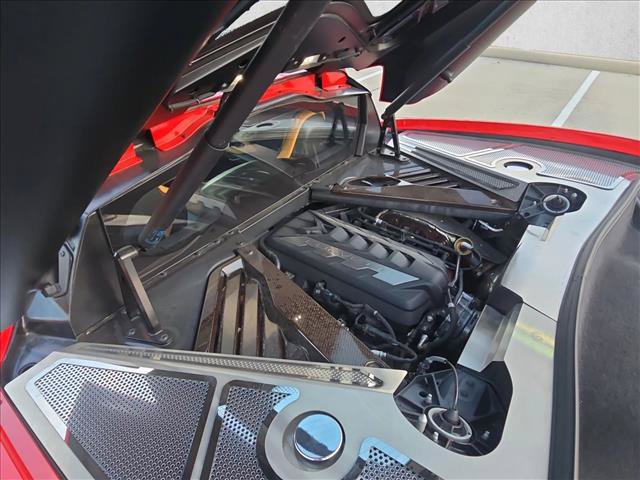 Used 2021 Chevrolet Corvette Stingray Preferred Cpe w/ Z51 Performance Package RWD image 18