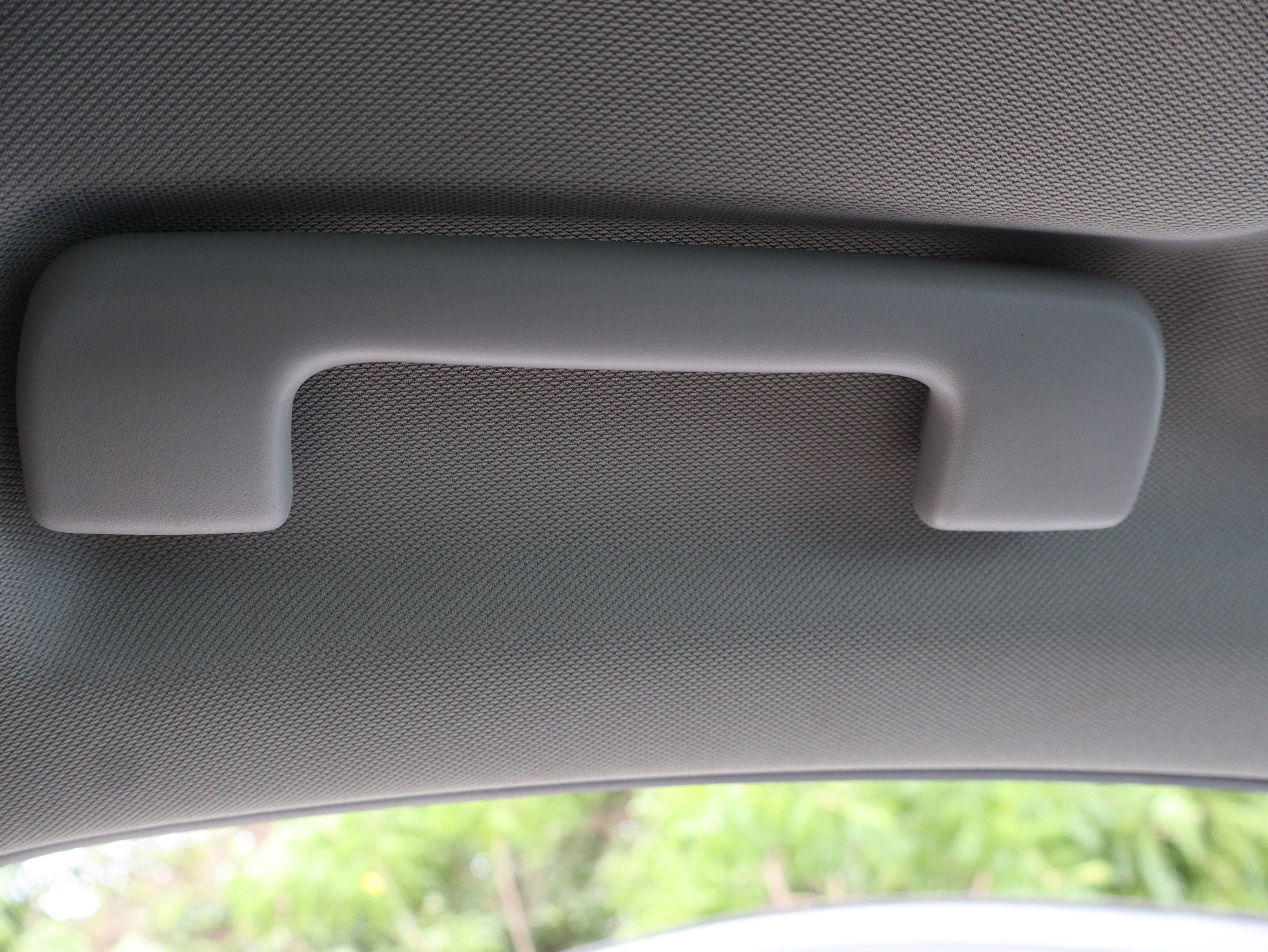 Used 2019 Buick Enclave Essence FWD image 46