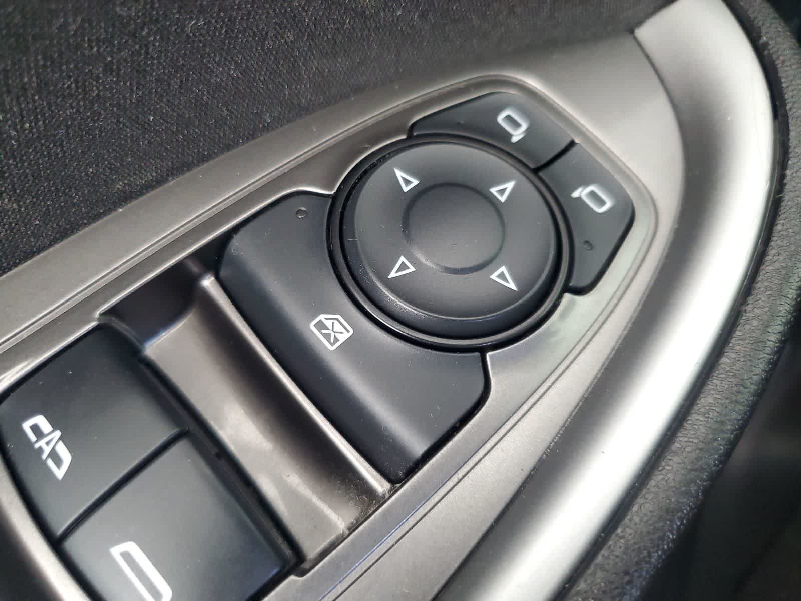 Used 2025 Chevrolet Malibu LT FWD image 25