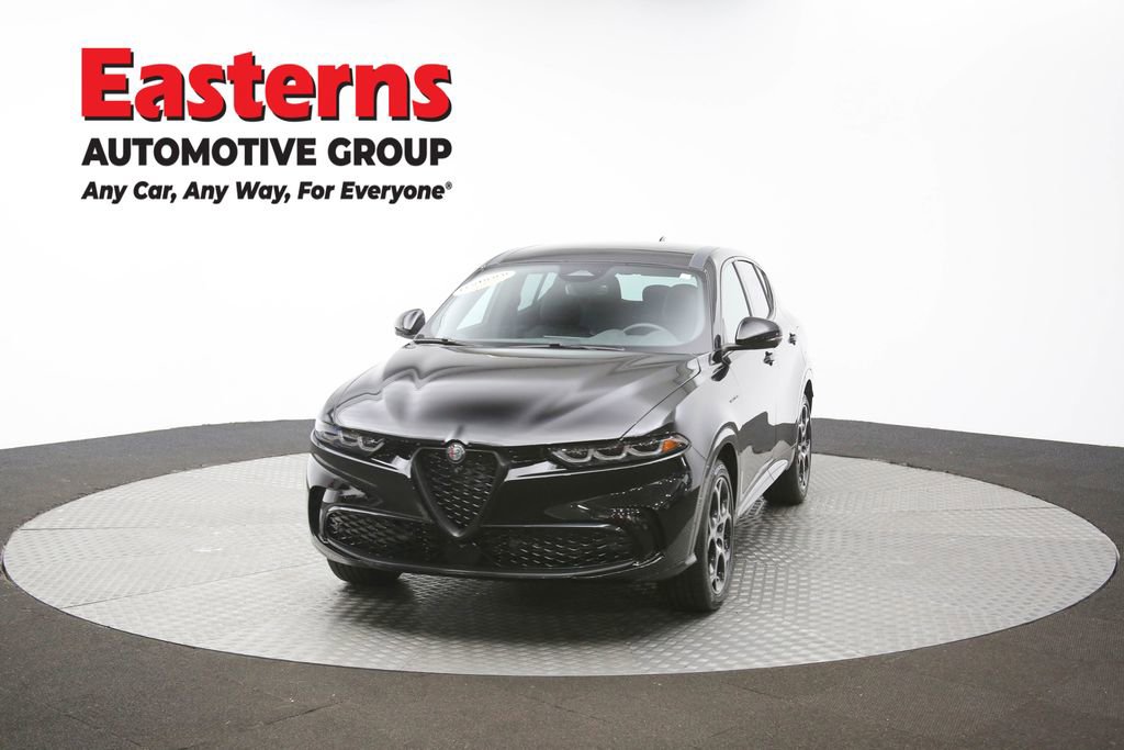 Used 2024 Alfa Romeo Tonale Veloce AWD/4WD image 52