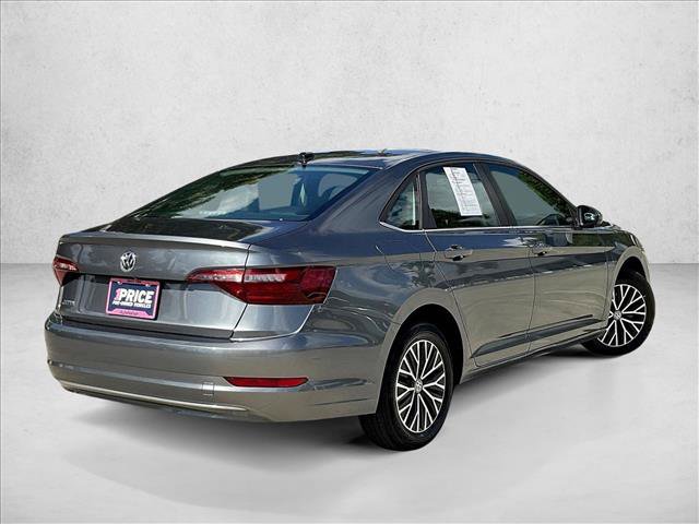 Used 2021 Volkswagen Jetta SE w/ SE Cold Weather Package FWD image 2