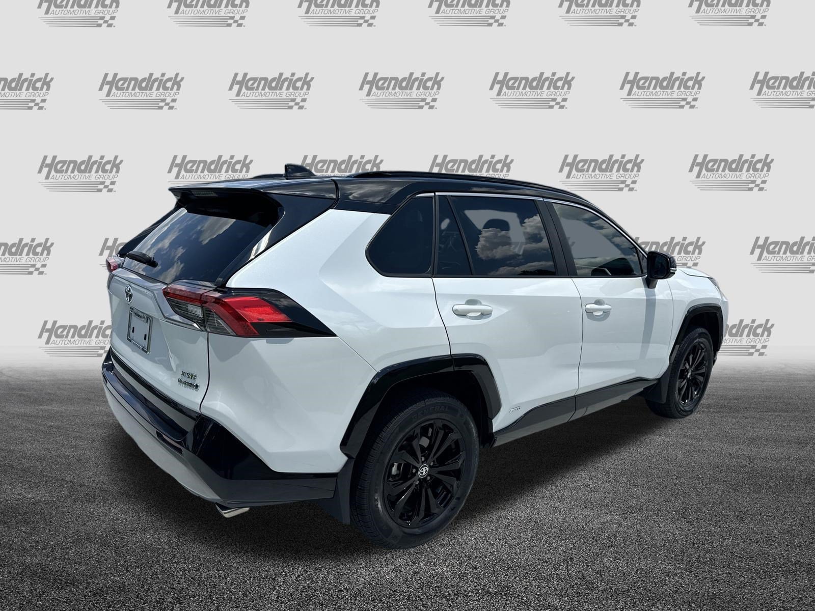Certified 2023 Toyota RAV4 XSE AWD/4WD image 10