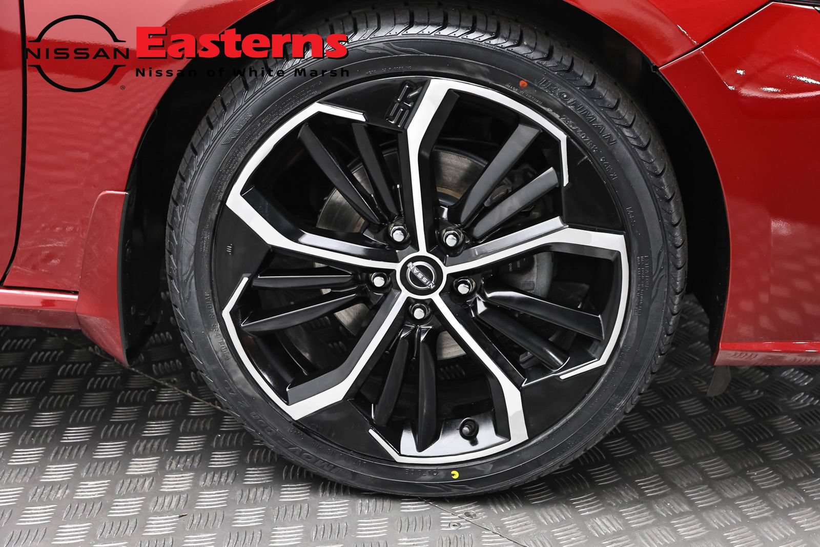 Used 2023 Nissan Altima 2.5 SR w/ SR Premium Package FWD image 30