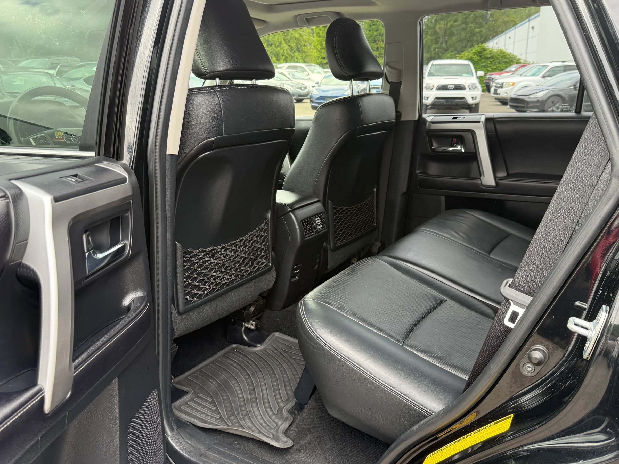 Used 2016 Toyota 4Runner Limited AWD/4WD image 17