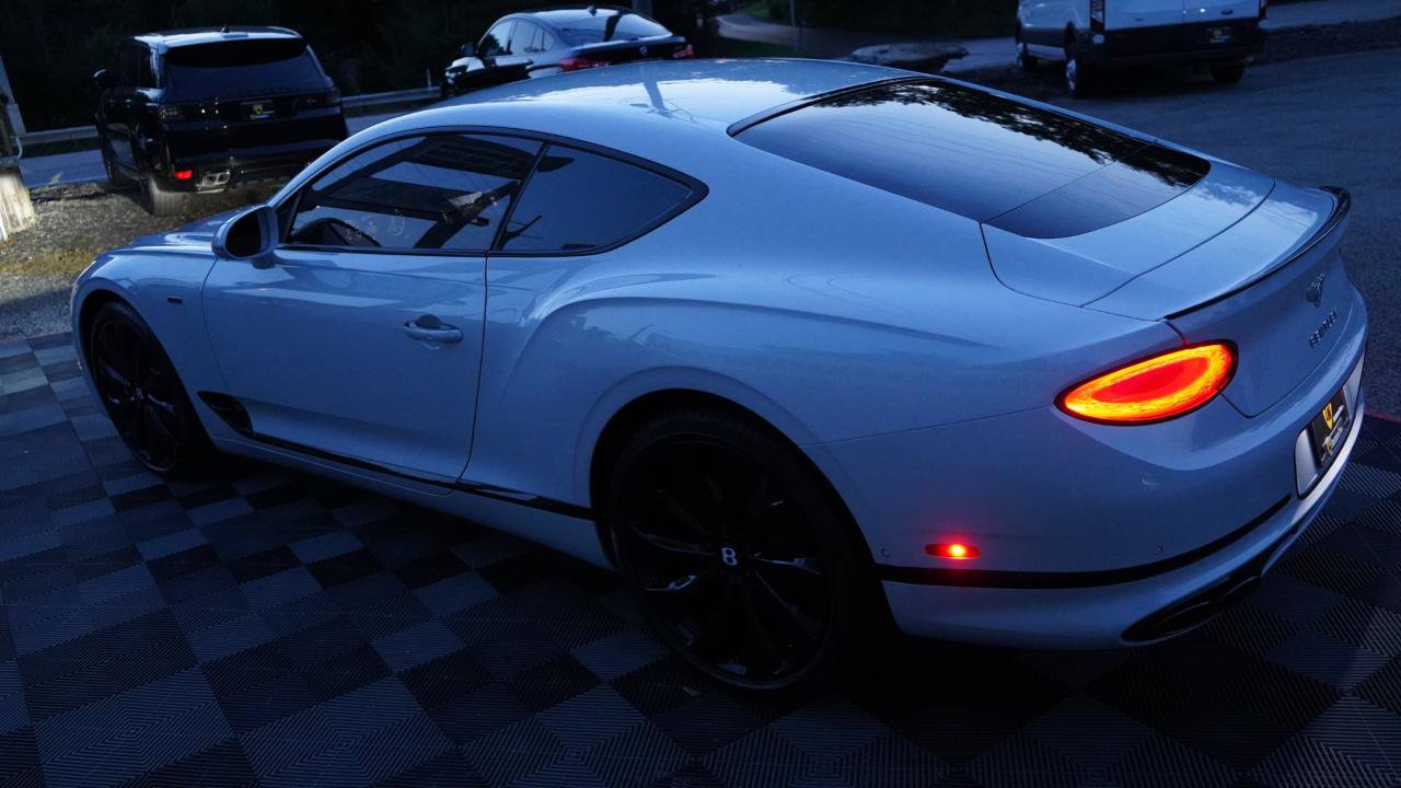 Used 2024 Bentley Continental GT V8 AWD/4WD image 11