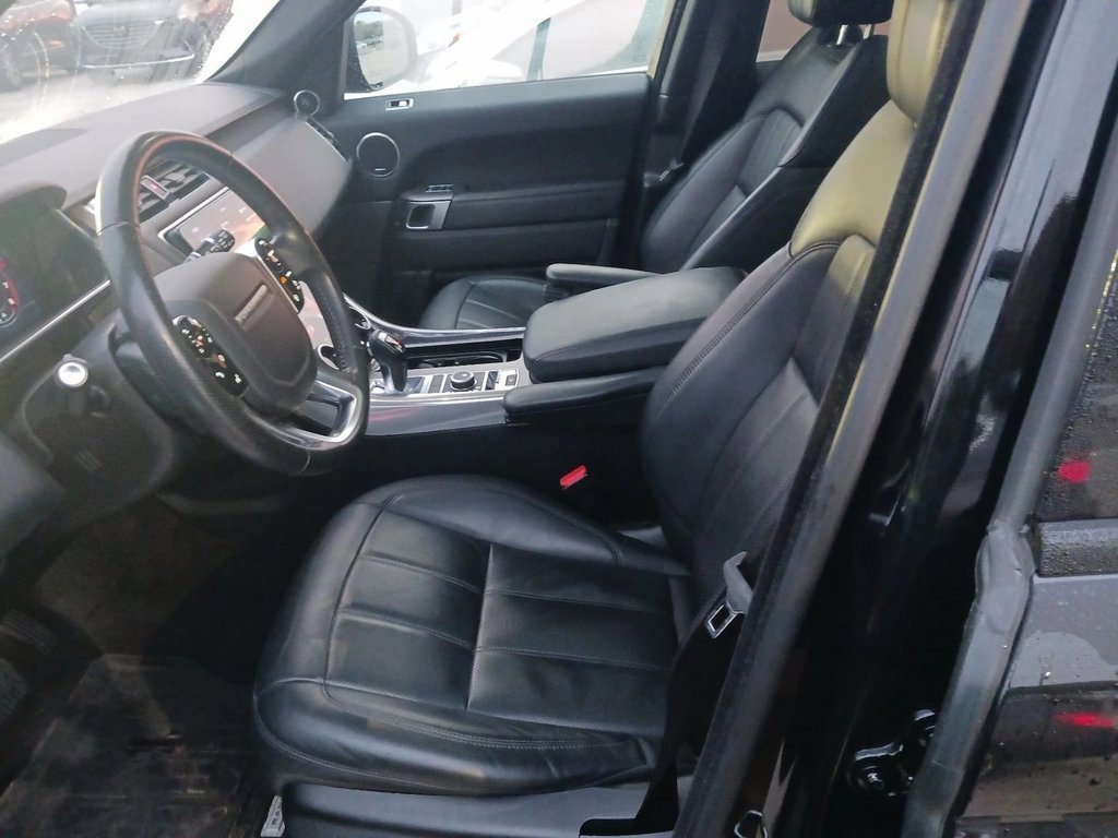 Used 2019 Land Rover Range Rover Sport HSE image 2