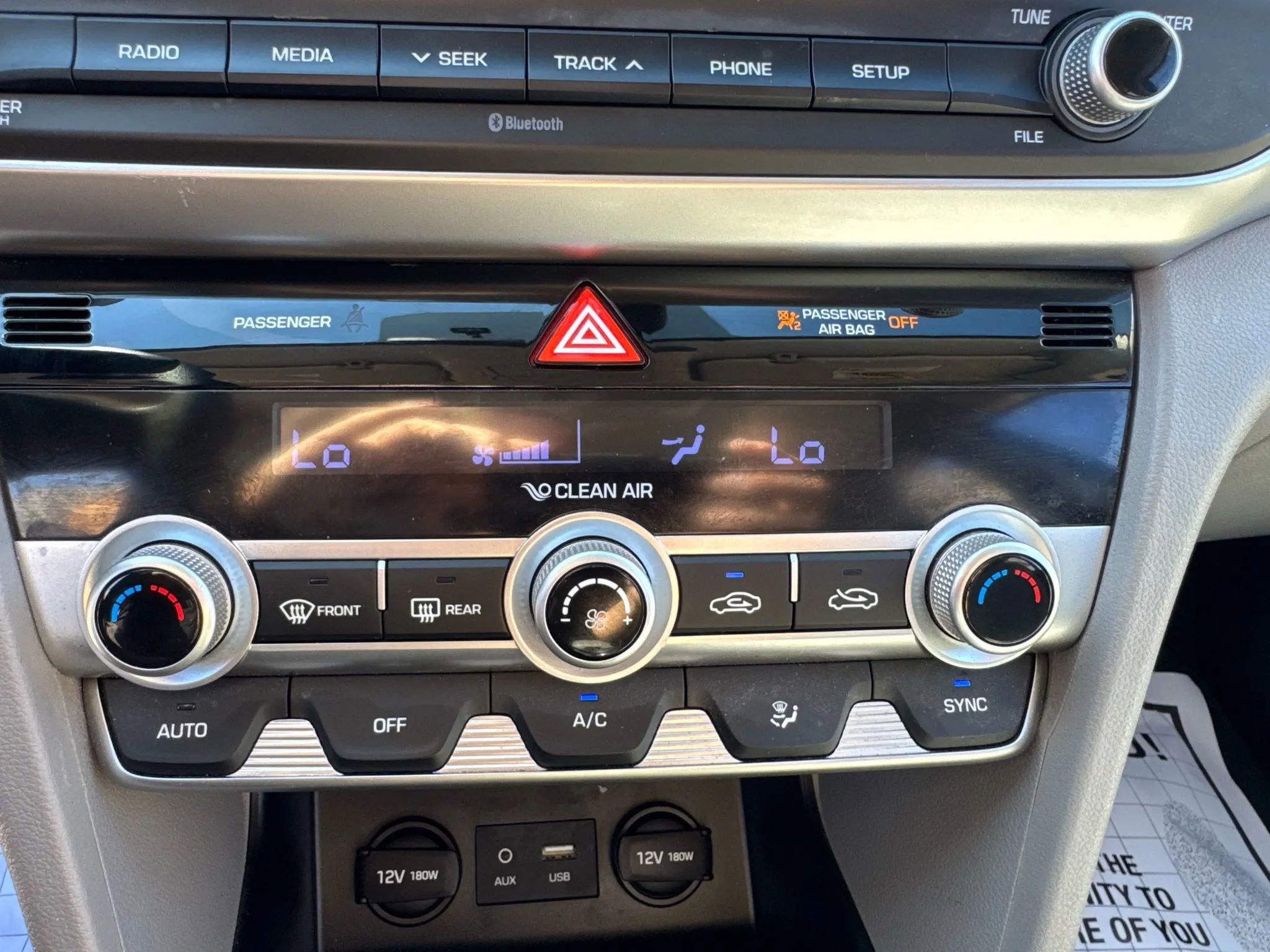 Used 2020 Hyundai Elantra SE image 41