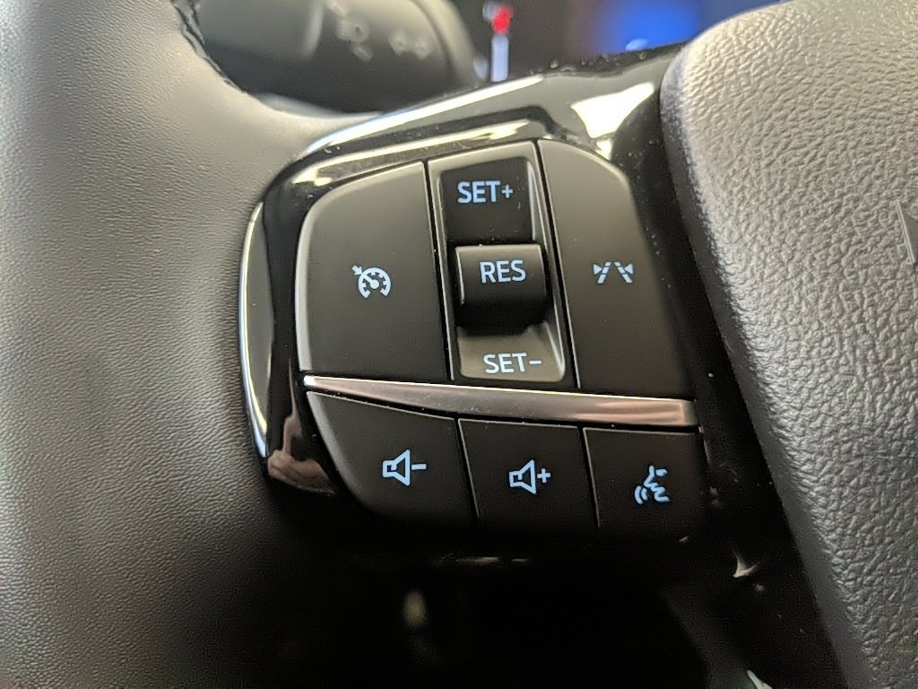 Used 2023 Ford Escape Active image 15