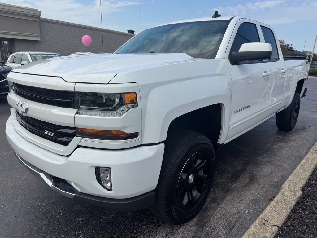 Used 2019 Chevrolet Silverado 1500 LT w/ All Star Edition AWD/4WD image 1