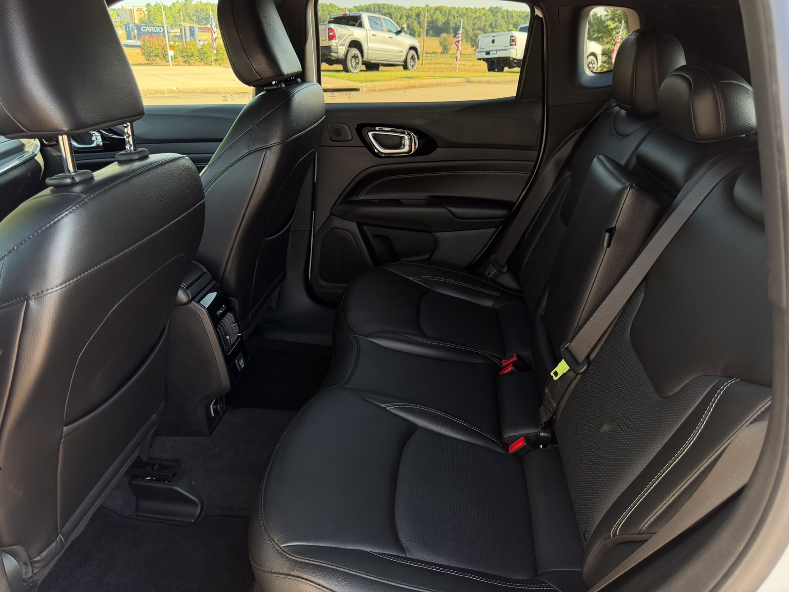 Used 2022 Jeep Compass High Altitude AWD/4WD image 26