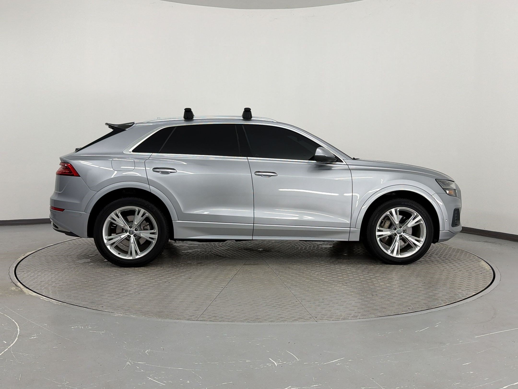 Used 2020 Audi Q8 Prestige w/ Prestige Package AWD/4WD image 8