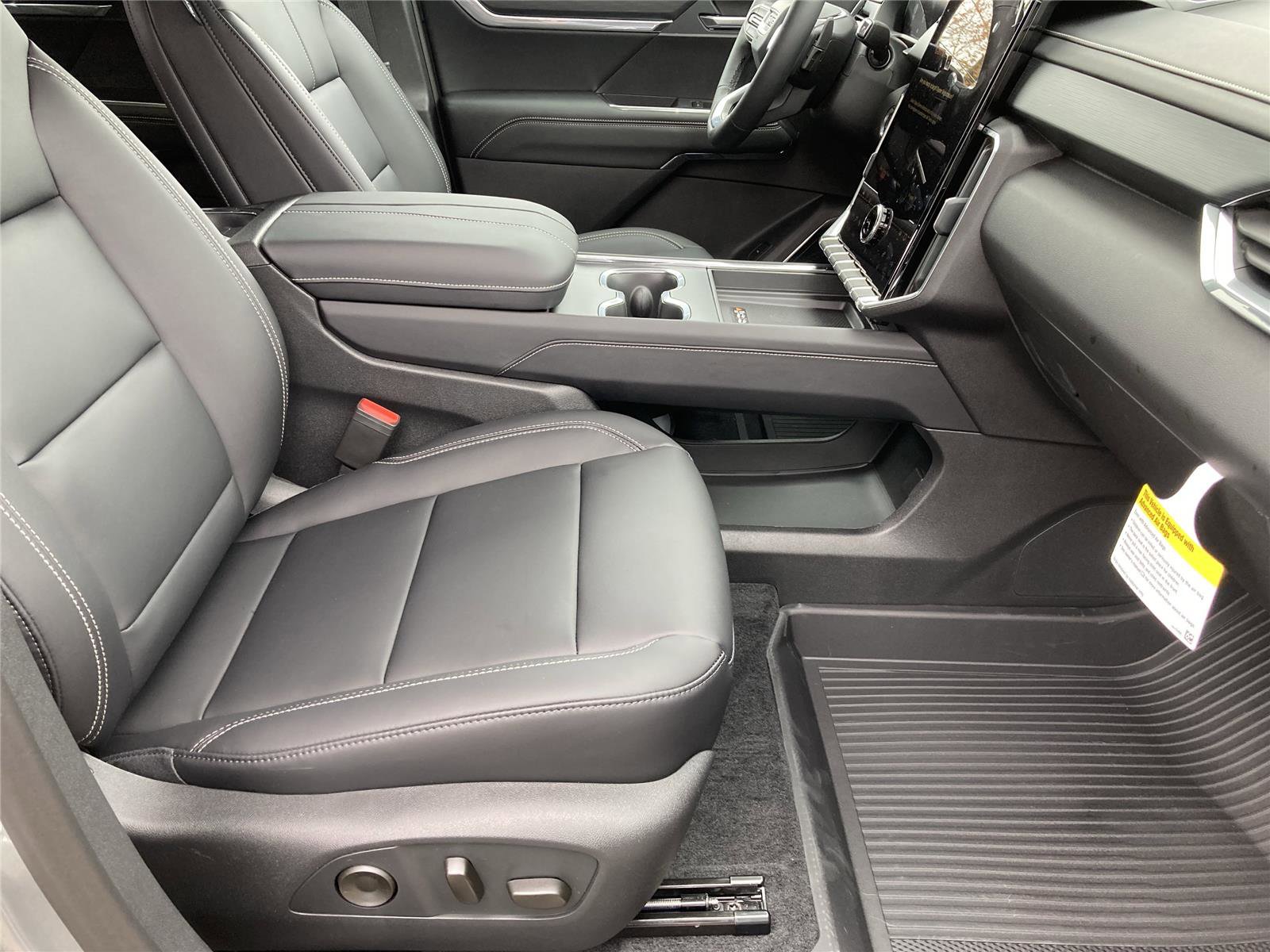 New 2026 GMC Acadia Elevation w/ Black Edition image 17