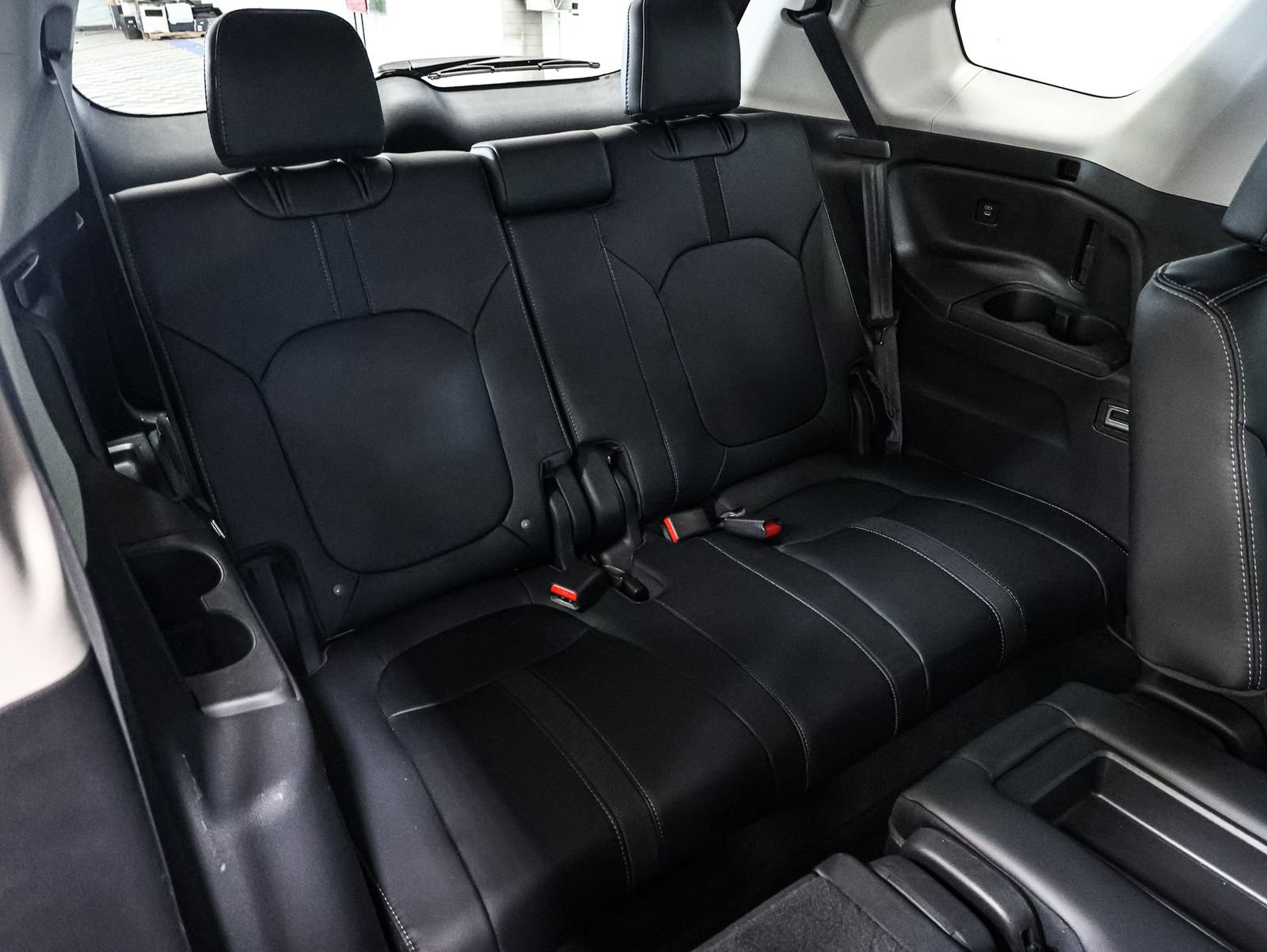 Used 2025 Honda Pilot EX-L image 23