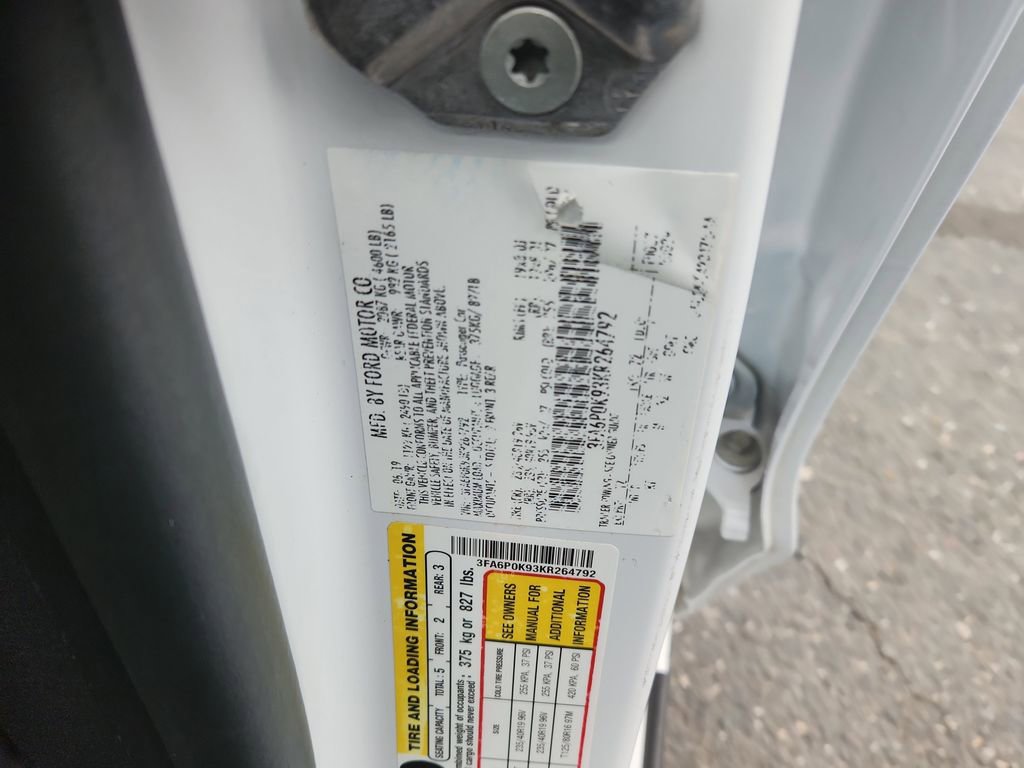 Used 2019 Ford Fusion Titanium image 19