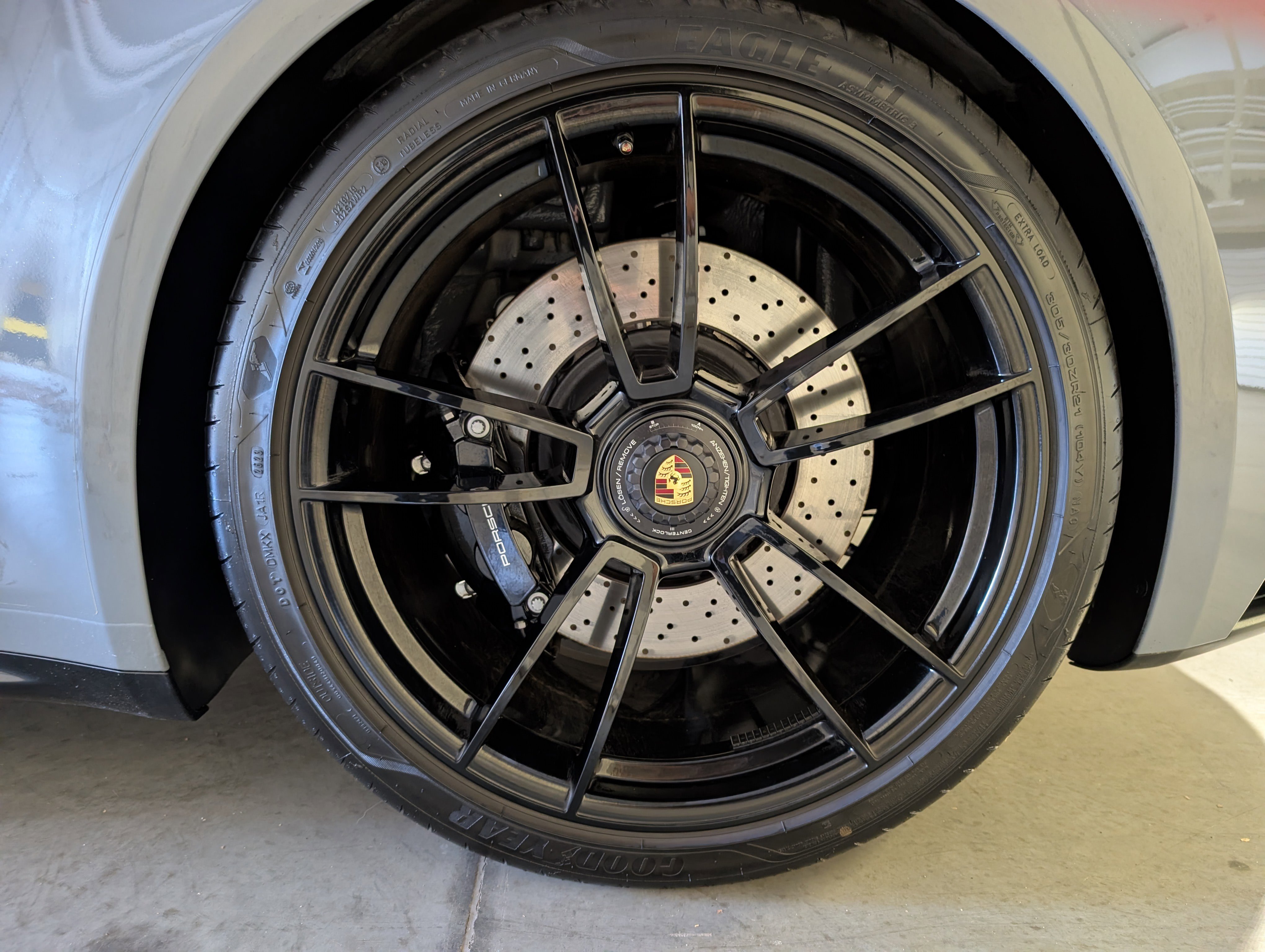 Used 2024 Porsche 911 Targa 4 GTS image 14