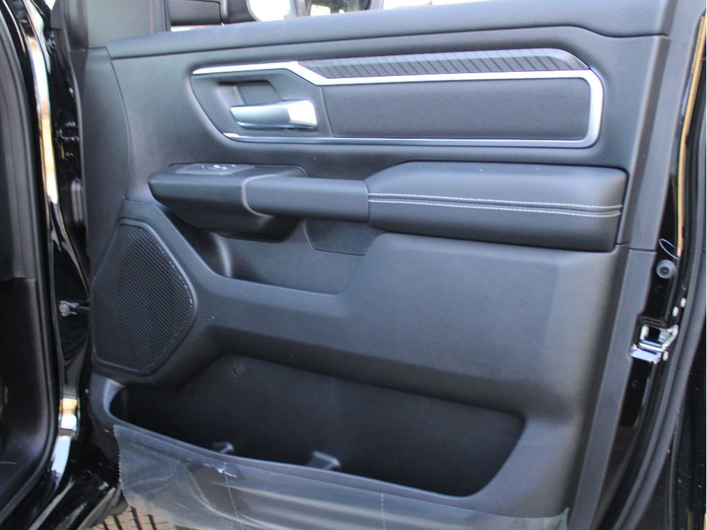 New 2026 RAM 1500 Big Horn AWD/4WD image 23