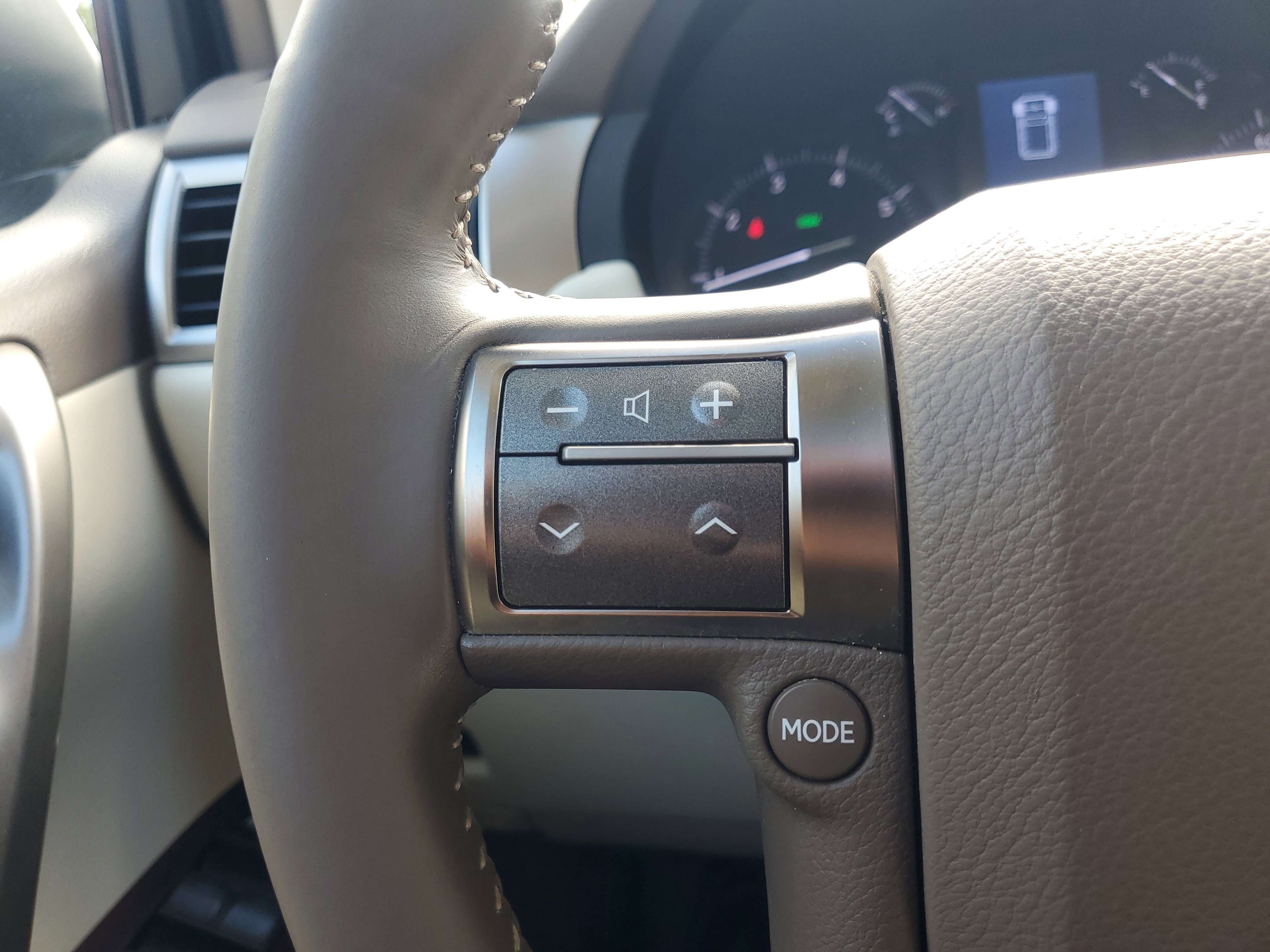 Used 2019 Lexus GX 460 460 image 25