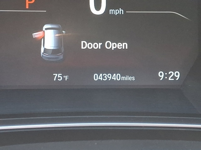 Used 2019 Honda CR-V Touring image 21