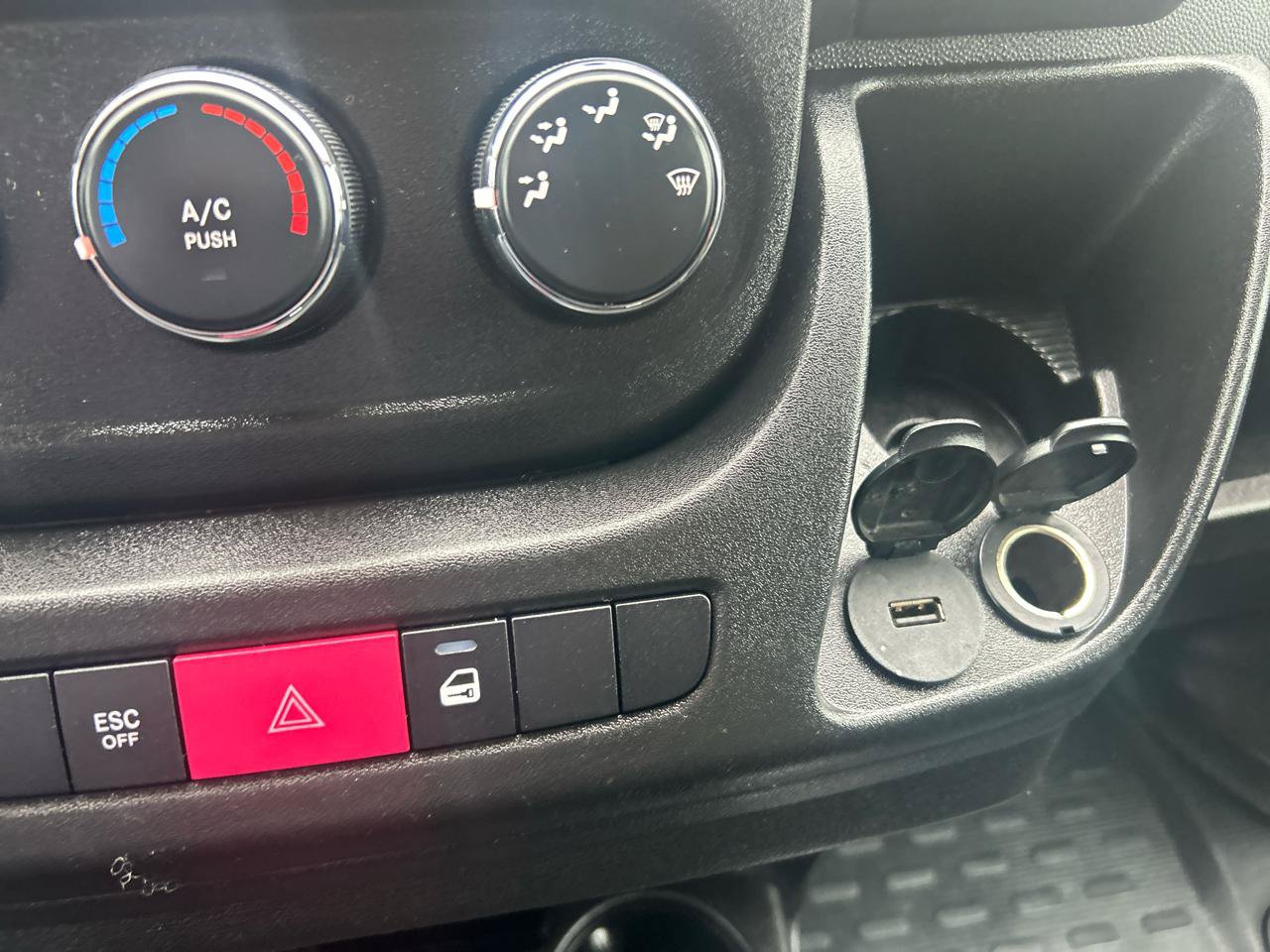 Used 2019 RAM ProMaster 1500 FWD image 23
