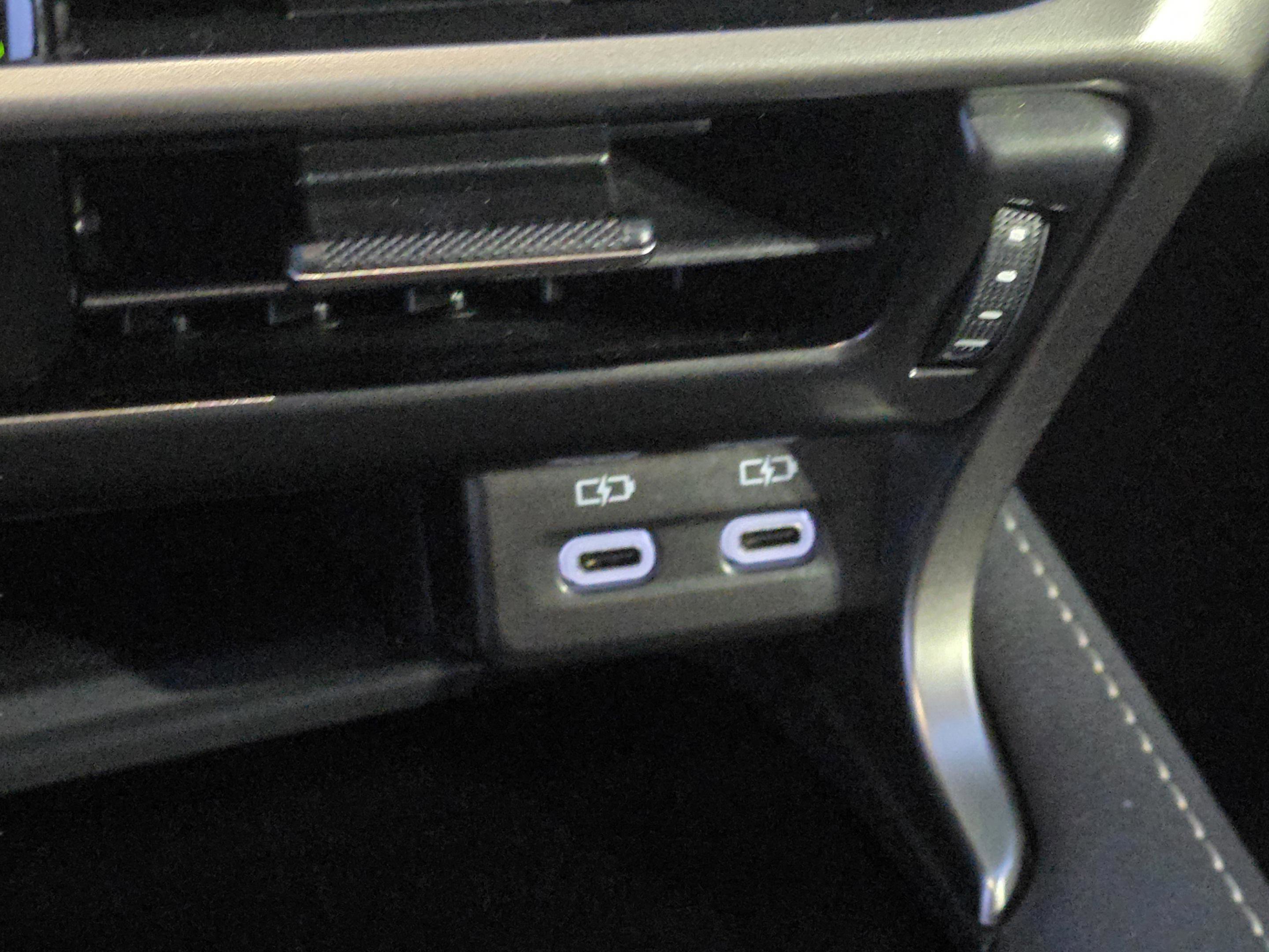 Certified 2023 Lexus RX 350 FWD w/ Accessory Package (Z1) image 24