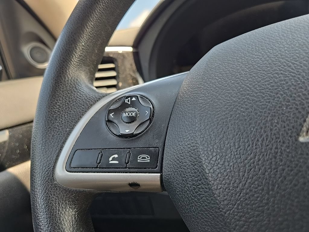 Used 2019 Mitsubishi Outlander ES FWD image 17