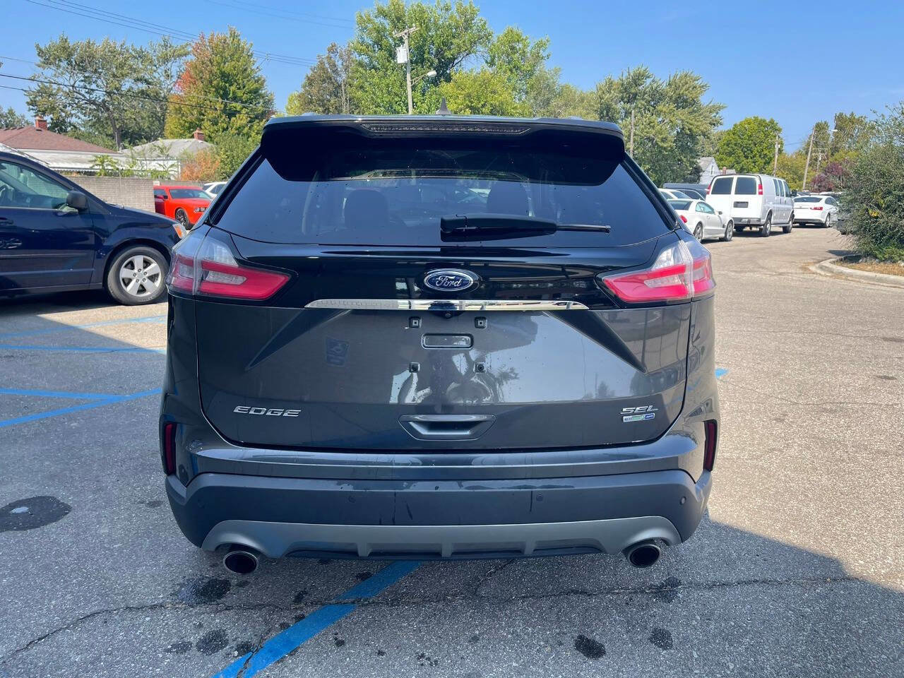 Used 2019 Ford Edge SEL w/ Equipment Group 201A image 7