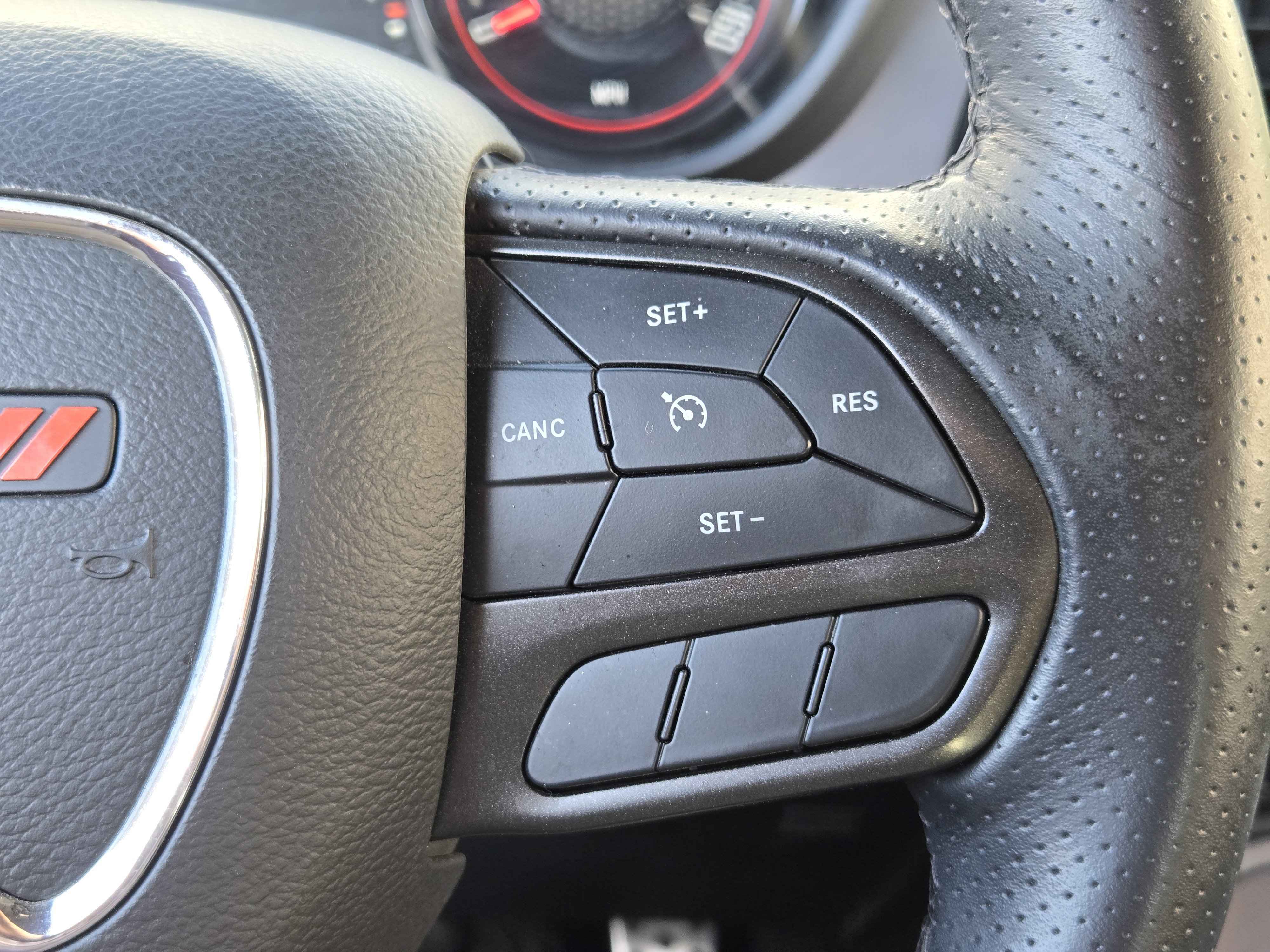 Used 2023 Dodge Challenger R/T w/ Plus Package image 30