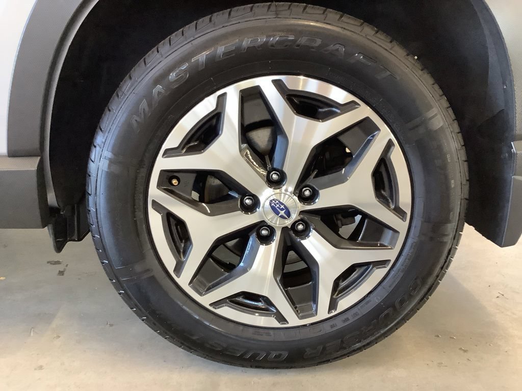 Certified 2021 Subaru Forester Premium AWD/4WD image 22