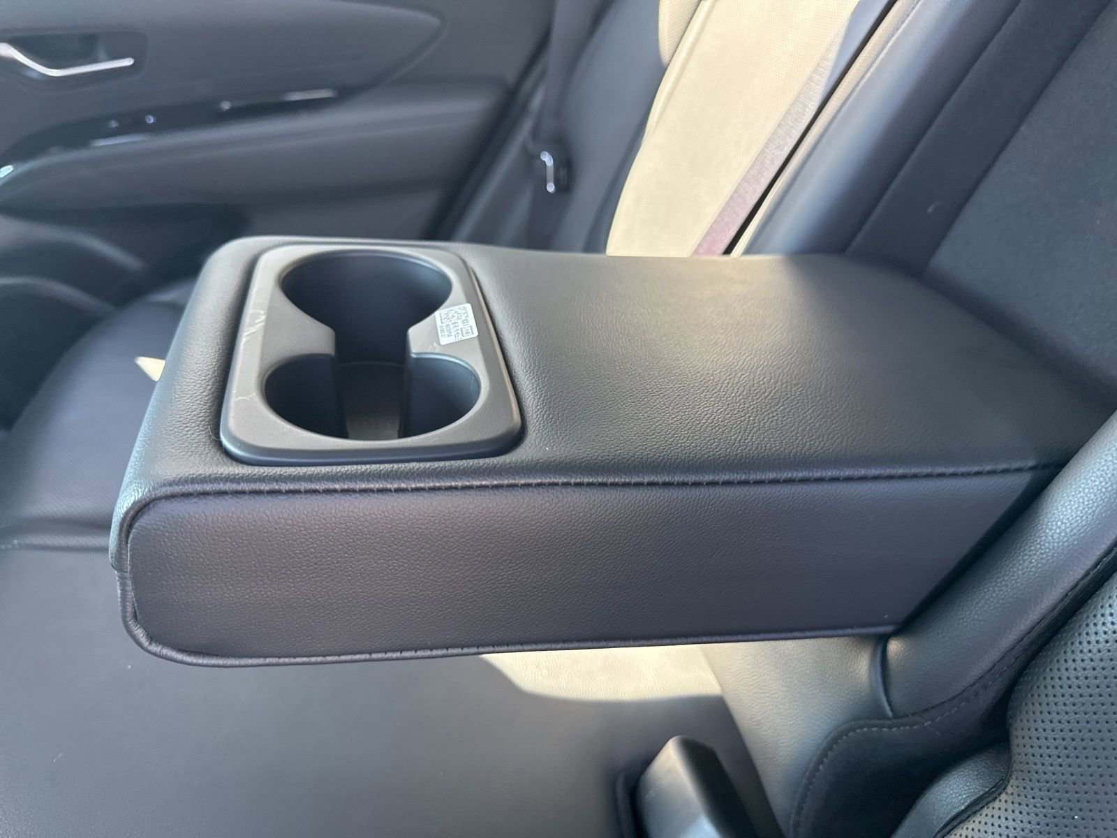 Certified 2025 Hyundai Tucson Limited image 14