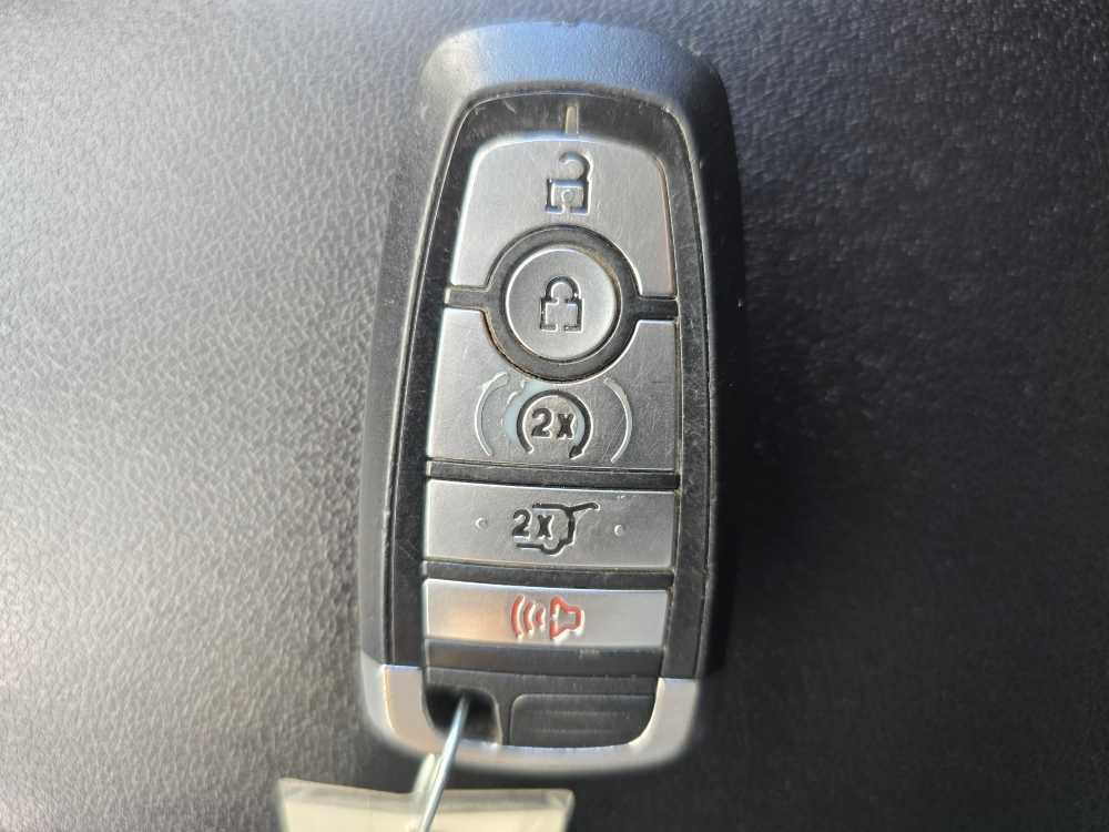 Used 2021 Ford Escape SEL AWD/4WD image 21