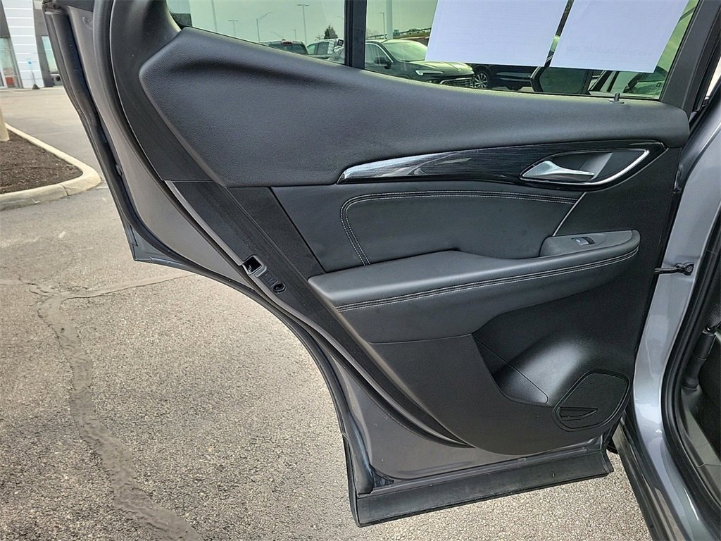 Used 2022 Buick Envision Essence w/ Sport Touring Package image 13