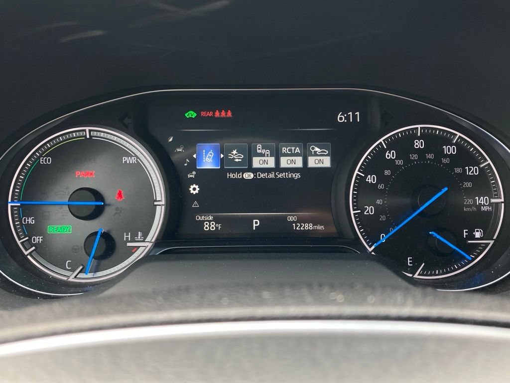 Certified 2024 Toyota Venza LE AWD/4WD image 16