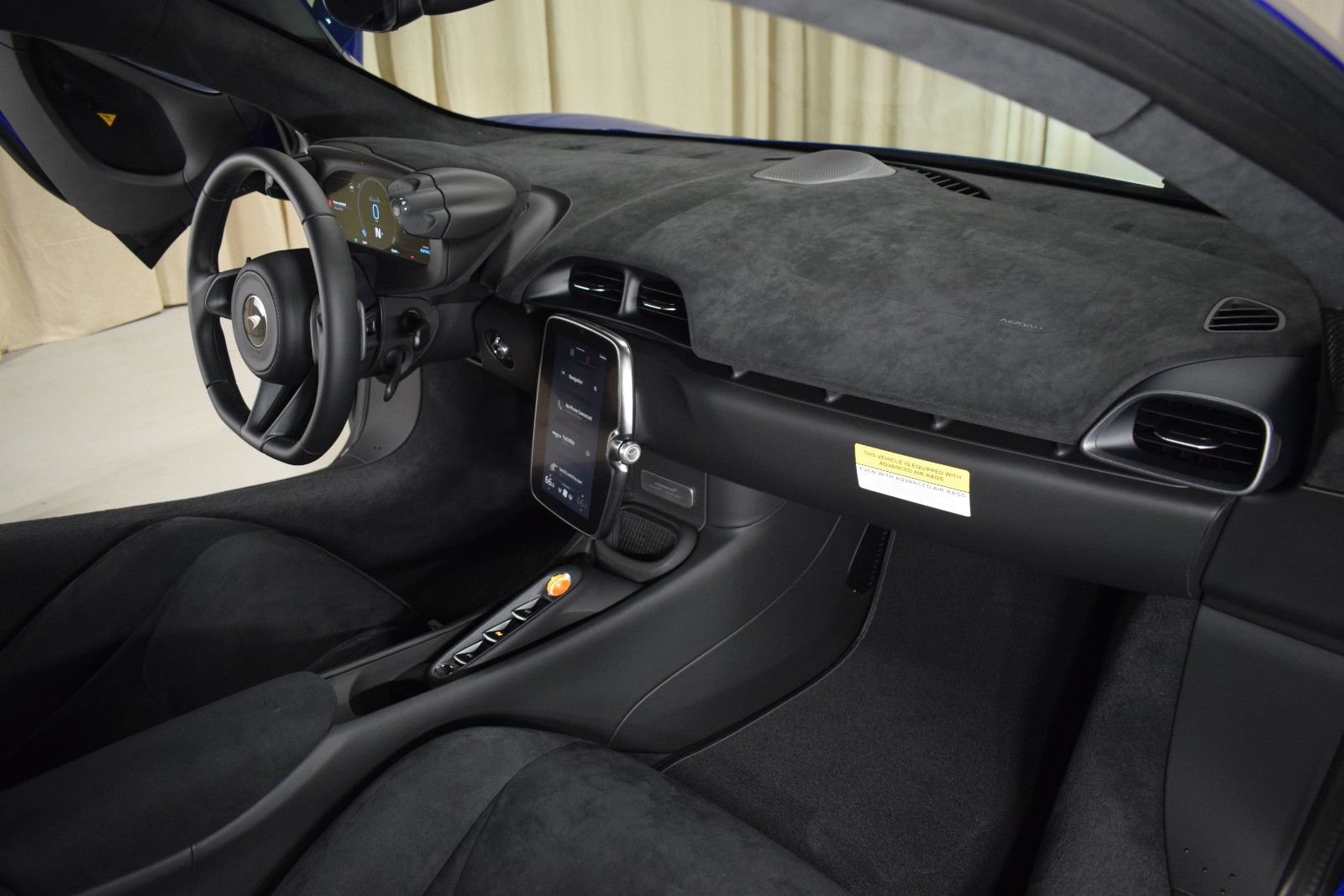 New 2026 McLaren Artura RWD image 20